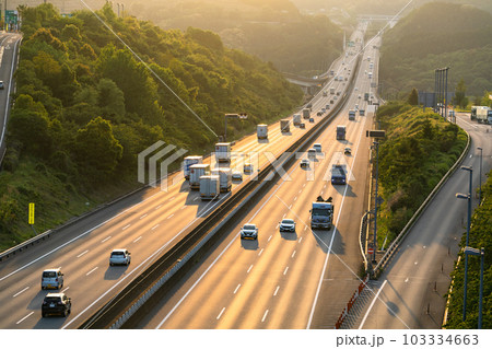 《静岡県》新東名高速道路・日本の大動脈 《静岡県》新東名高速道路・日本の大動脈 103334663