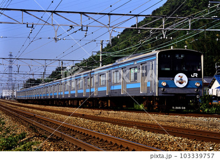 2001年 JR京都線を走る205系普通電車7両 2001年 JR京都線を走る205系普通電車7両 103339757