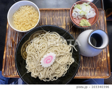函館丸南そば豊川町支店の冷やしたぬき 函館丸南そば豊川町支店の冷やしたぬき 103340396