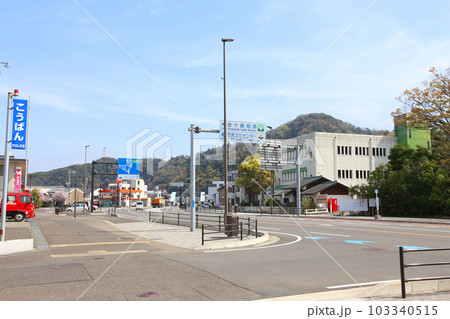 JR敦賀駅　敦賀駅　敦賀市内　敦賀市街地　敦賀　福井県　敦賀駅前　敦賀街並み　敦賀市マップ　標識 103340515