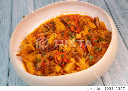 Recipe for octopus Provencal vegetables style Recipe for octopus Provencal vegetables style 103341307