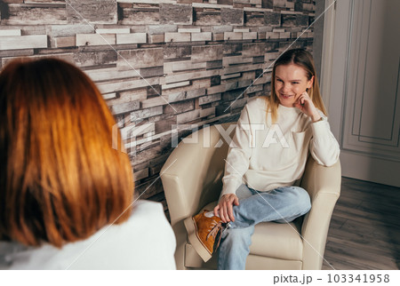Manager consulting expert. Business woman meeting with a colleague Manager consulting expert. Business woman meeting with a colleague 103341958