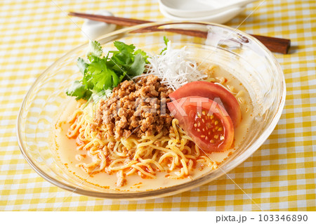 冷やし坦々麺 103346890