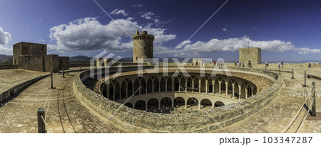 Castell de Bellver Palma de Mallorca. 103347287