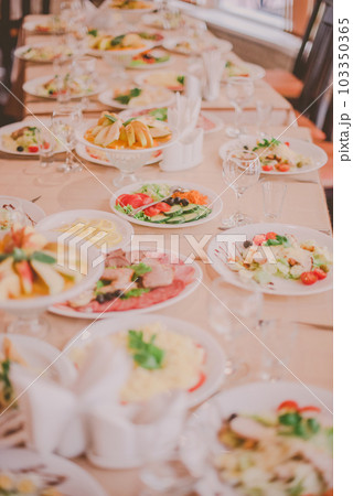 The Caesar salad prepared on the classical recipe. 103350365