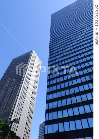 新宿三井ビルと新宿センタービル 103351502