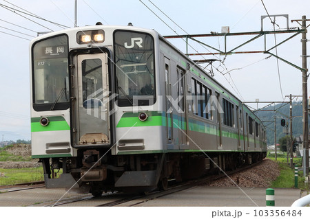 上越線E127系（越後中里⇔長岡） 103356484