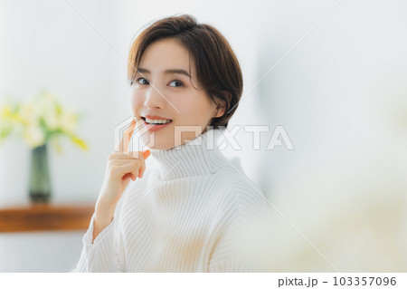 ビューティイメージ 103357096