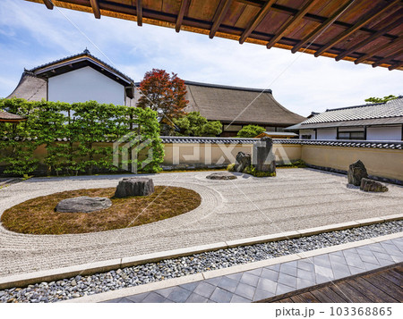 大徳寺 龍源院 方丈前庭、一枝坦(いっしだん) 大徳寺 龍源院 方丈前庭、一枝坦(いっしだん) 103368865