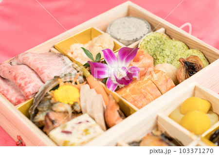 和洋おせち料理 二段重 和洋おせち料理 二段重 103371270