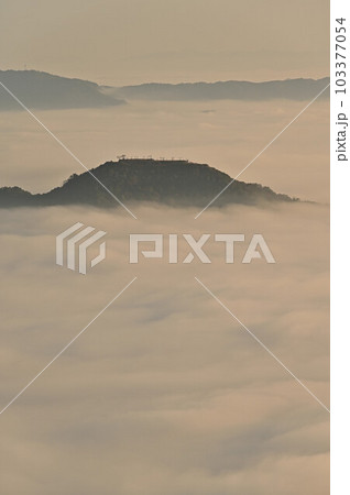 秋の向山連山 103377054