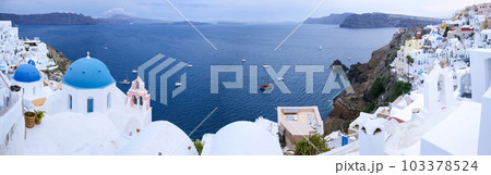 ギリシャ紀行　エーゲ海の島々　サントリーニ島　イア 103378524