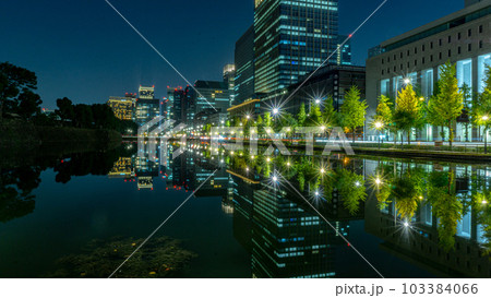 丸の内の夜景2 103384066