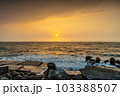 夕日 夕焼け 夕暮れ 103388507