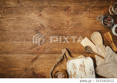 kitchen utensils or cooking tools kitchen utensils or cooking tools 103392612