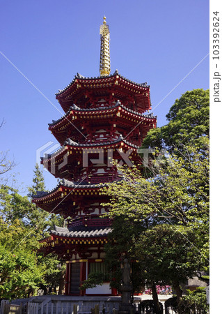 川崎大師（八角五重塔） 103392624