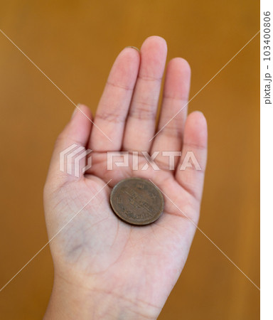 9 years old 103400806