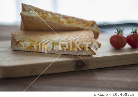 ハム玉子ホットサンド　 103408918
