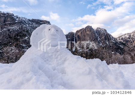 Snowman in Yosemite Snowman in Yosemite 103412846