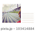 写真と罫線の入ったページのイラストイメージ 103414884