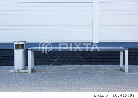 Gray street waste bin with ashtray and banch Gray street waste bin with ashtray and banch 103415998