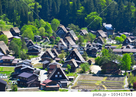 春 白川郷 荻町地区 春 白川郷 荻町地区 103417843