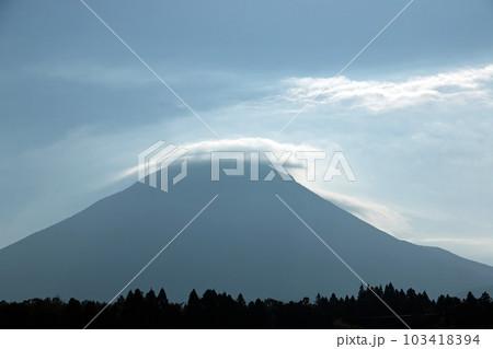 夏の大山 103418394