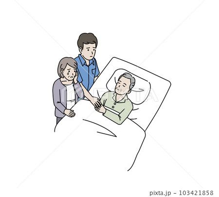 家族に看取られ老衰する年配の男性 103421858
