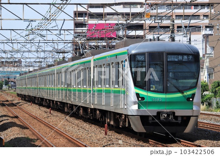 地下鉄千代田線・常磐線各駅停車　16000系 103422506
