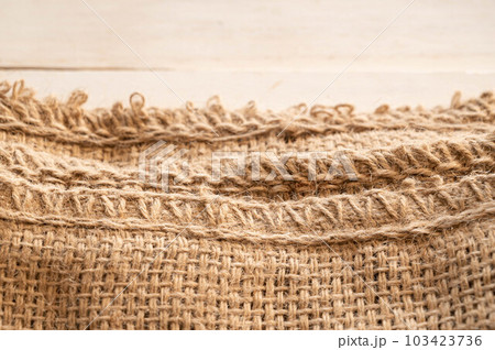 麻袋の縫い目 麻袋の縫い目 103423736