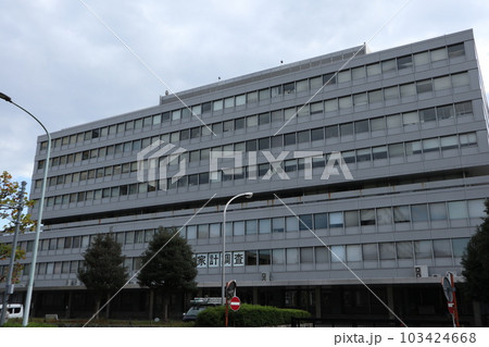 総務省統計局 103424668