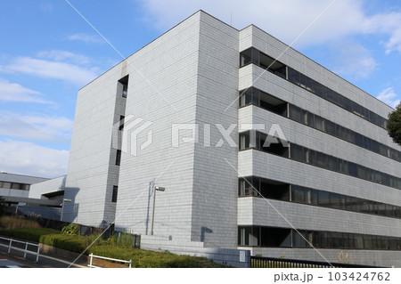 国立感染症研究所 戸山庁舎 国立感染症研究所 戸山庁舎 103424762