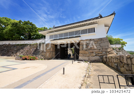 岡山城  不明門（あかずのもん）岡山県岡山市 103425472