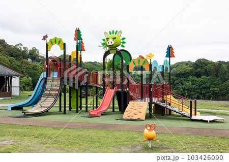 北薩広域公園 のびのびゾーン グリブー滑り台 北薩広域公園 のびのびゾーン グリブー滑り台 103426090