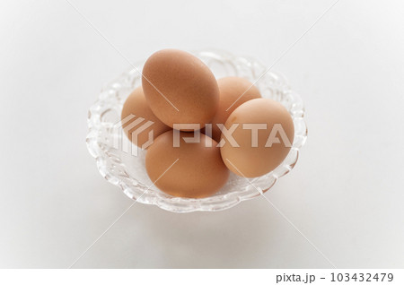 栄養満点赤玉子 103432479