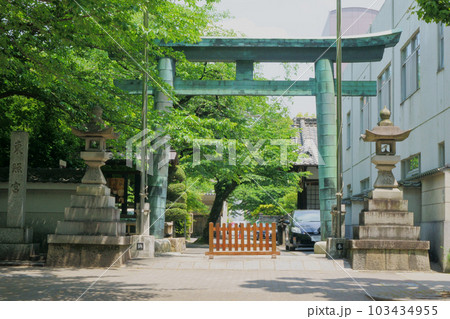 愛知県重要文化財 名古屋東照宮 社頭 愛知県重要文化財 名古屋東照宮 社頭 103434955
