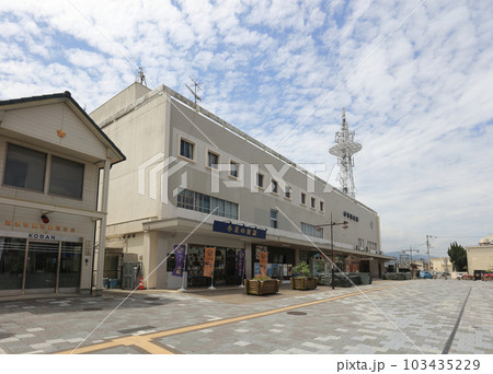 JR伊予西条駅 JR伊予西条駅 103435229