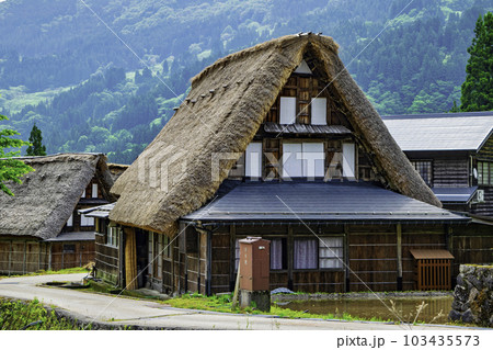 富山県 五箇山 相倉合掌造り集落 合掌造り民宿・長ヨ門 世界遺産 富山県 五箇山 相倉合掌造り集落 合掌造り民宿・長ヨ門 世界遺産 103435573