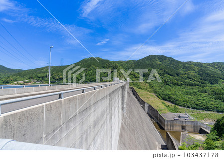 《佐賀県》嘉瀬川ダム(重力式コンクリートダム) 《佐賀県》嘉瀬川ダム(重力式コンクリートダム) 103437178