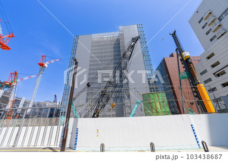 《福岡県》2023年5月の福岡市中央区(福岡市役所付近と飛行機) 《福岡県》2023年5月の福岡市中央区(福岡市役所付近と飛行機) 103438687