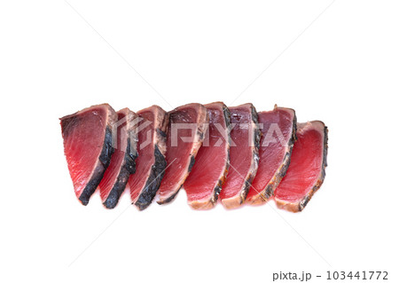 鰹のタタキ【白背景・切り抜き】 103441772