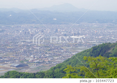 旅伏山から眺めた出雲平野の景色 103447723
