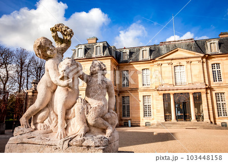 exteriors and park of castle of Champs sur Marne, france 103448158