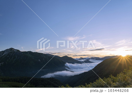 夏の北アルプス縦走登山 夏の北アルプス縦走登山 103448208