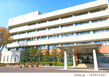 可児市、可児市役所の風景の写真素材 [103451927] - PIXTA
