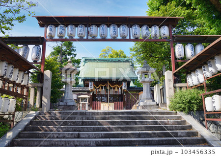 若宮八幡宮（陶器神社）京都市東山区 103456335