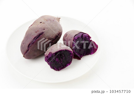 蒸かした紅芋 蒸かした紅芋 103457710