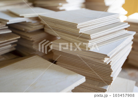 Wood plywood. Preparations for the manufacture of furniture Wood plywood. Preparations for the manufacture of furniture 103457908