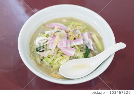 長崎県の郷土料理「長崎ちゃんぽん」 長崎県の郷土料理「長崎ちゃんぽん」 103467126