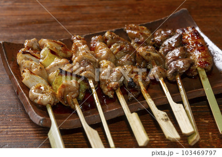 焼き鳥盛り合わせ 焼き鳥盛り合わせ 103469797